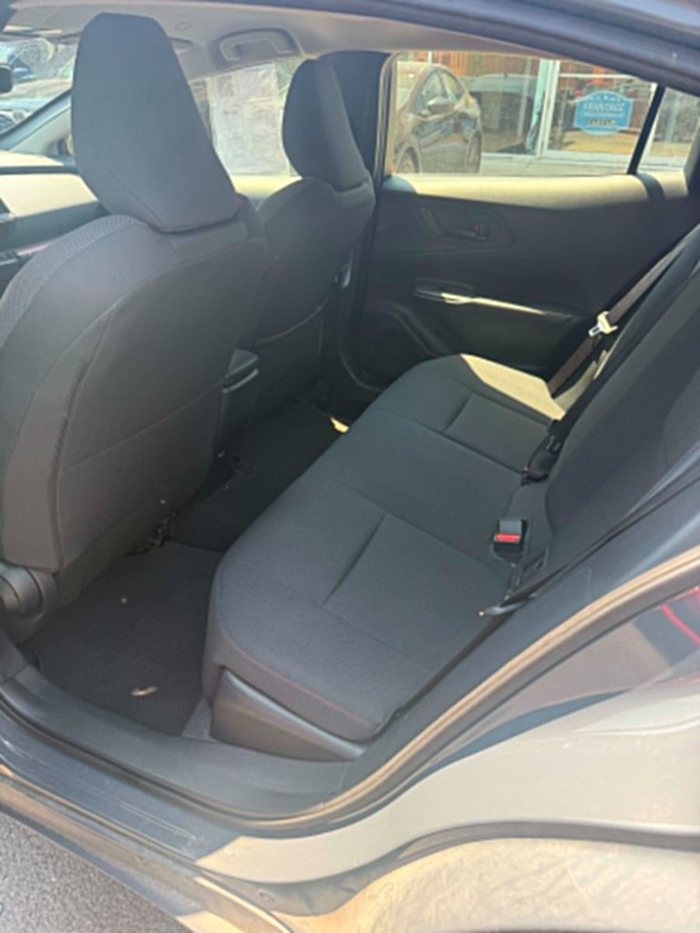 2024 Toyota Prius Prime-12