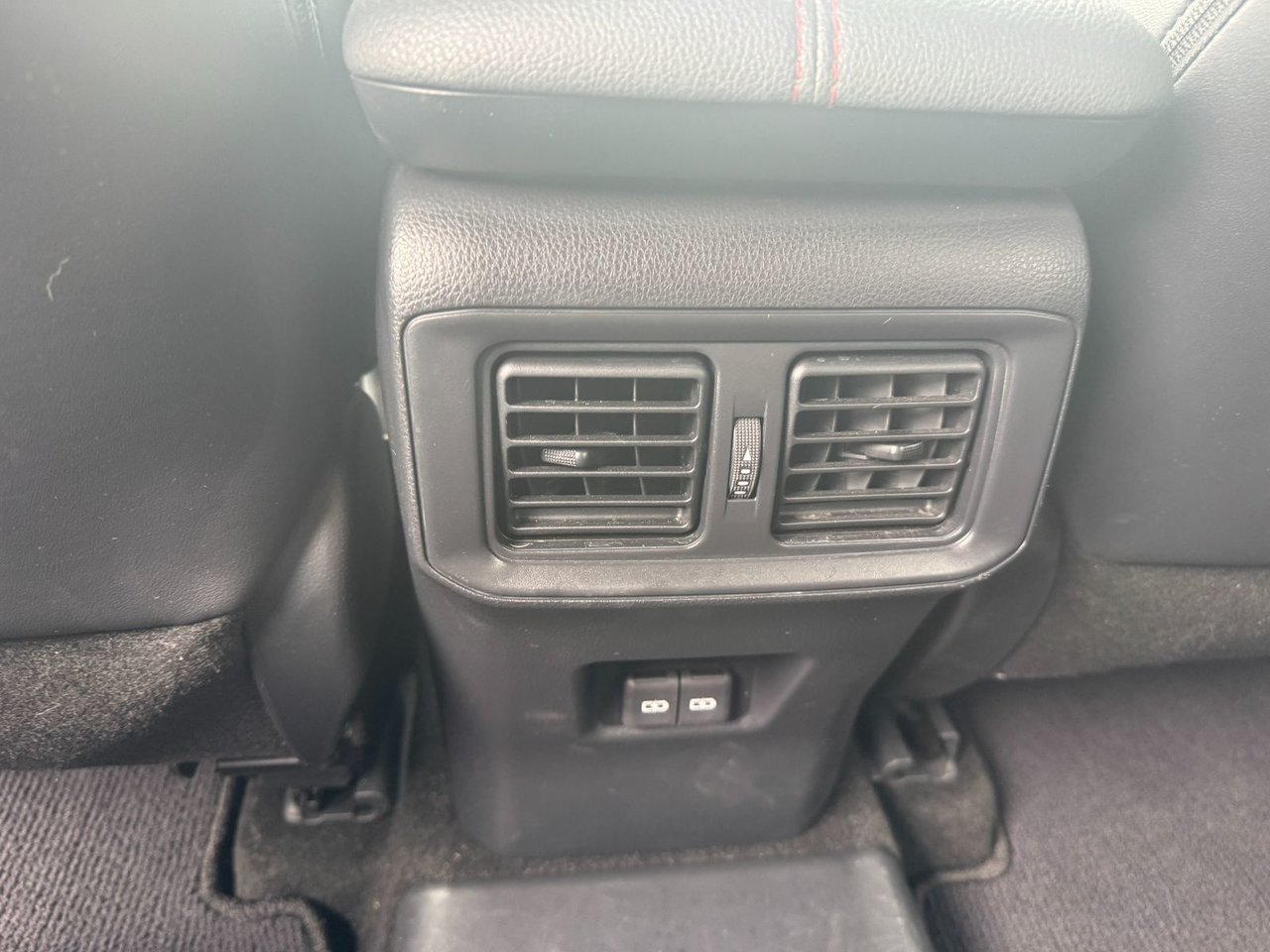 Toyota RAV4 Prime XSE 2023-11
