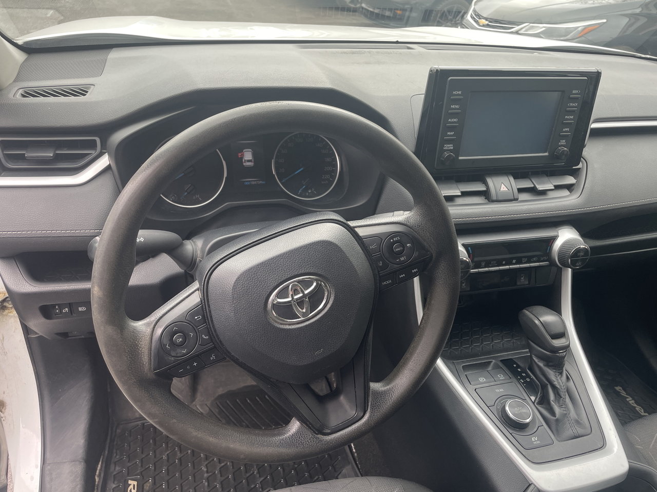 2019 Toyota RAV4 Hybrid LE-10
