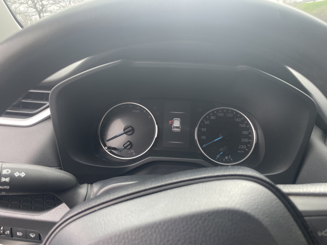 2019 Toyota RAV4 Hybrid LE-12