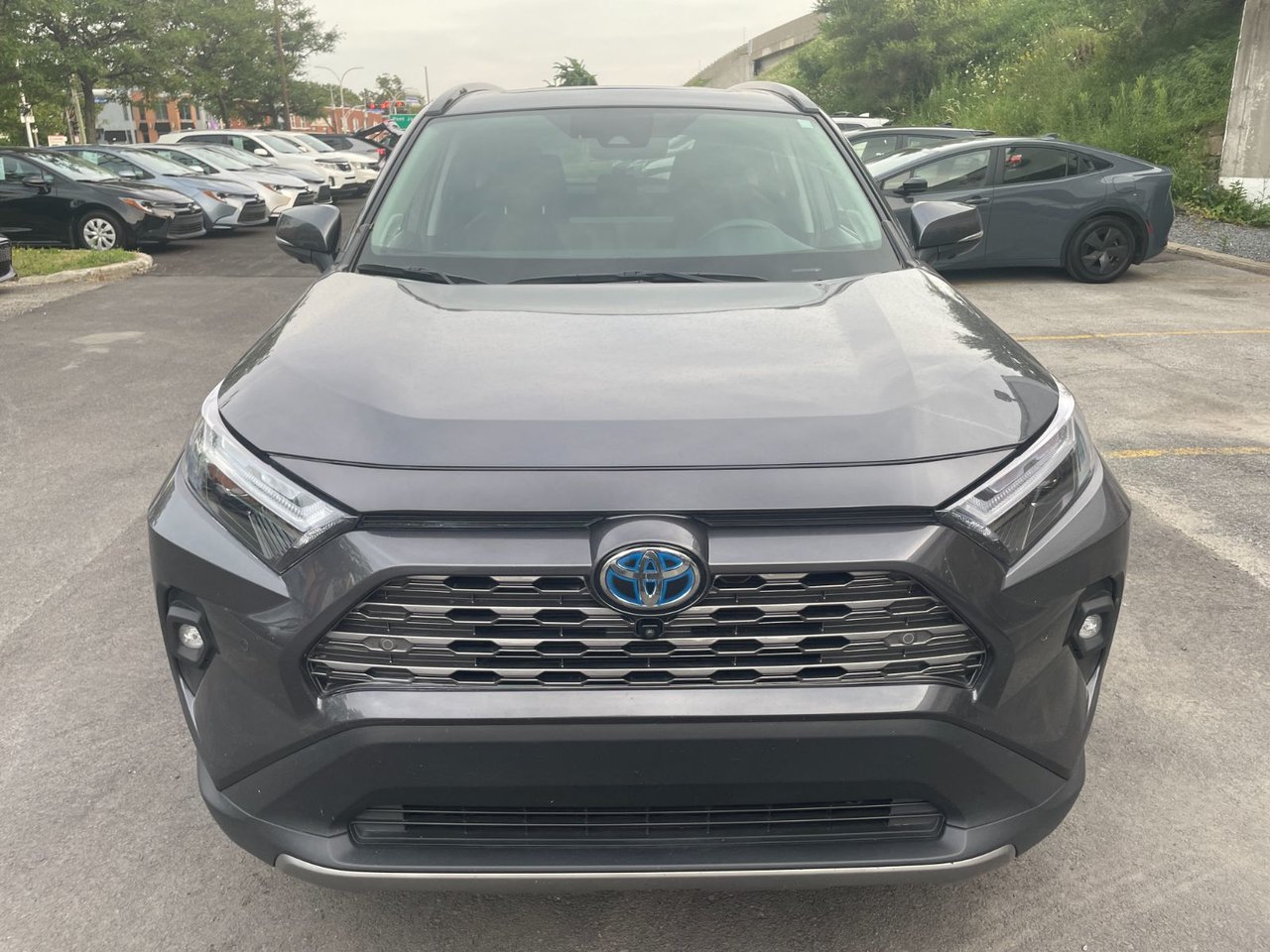 2023 Toyota RAV4 Hybrid Limited-7
