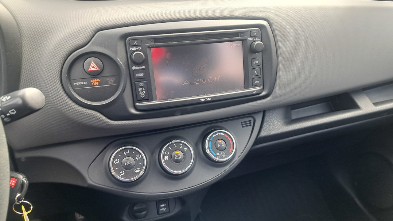 Toyota Yaris Hatchback 5DR SE 4A 2016-16
