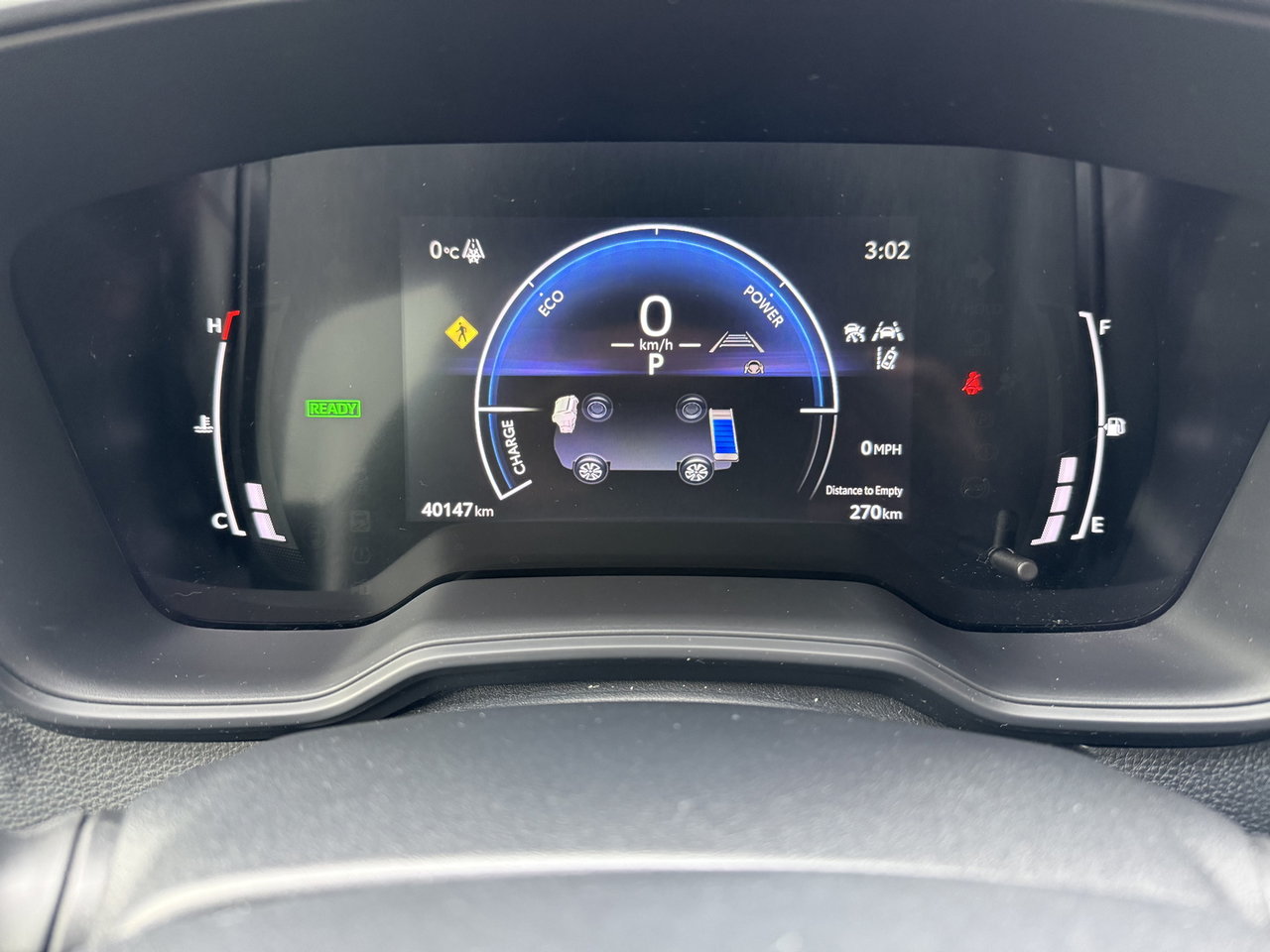 Toyota Corolla Hybrid LE 2024-14