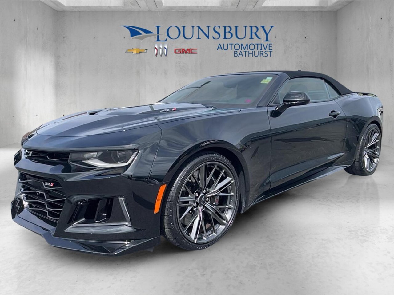 Gray (Dark grey) 2023 Chevrolet Camaro Convertible Rear-Wheel Drive Manual
