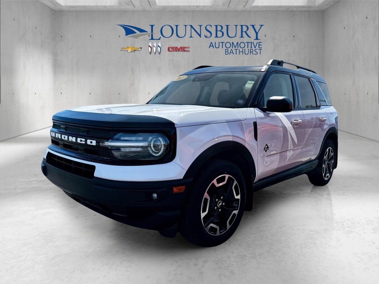 White 2022 Ford Bronco Sport SUV / Crossover All-Wheel Drive Automatic
