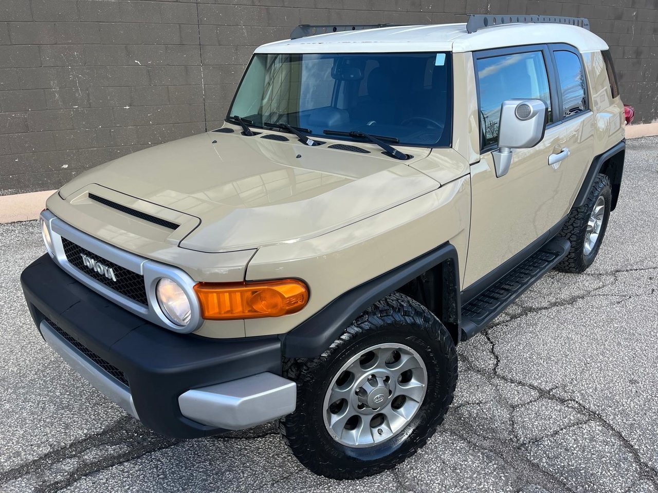 Toyota FJ Cruiser 4WD 2013