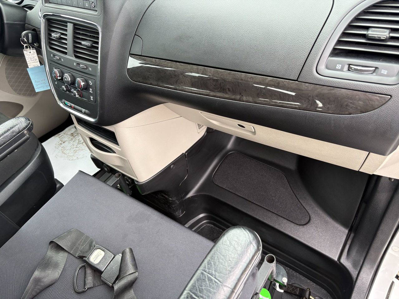2019 Dodge Grand Caravan Canada Value Package-17