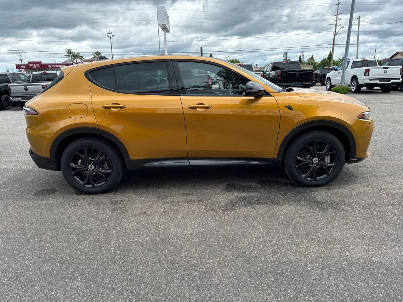 2024 Dodge Hornet R/T Plus-5