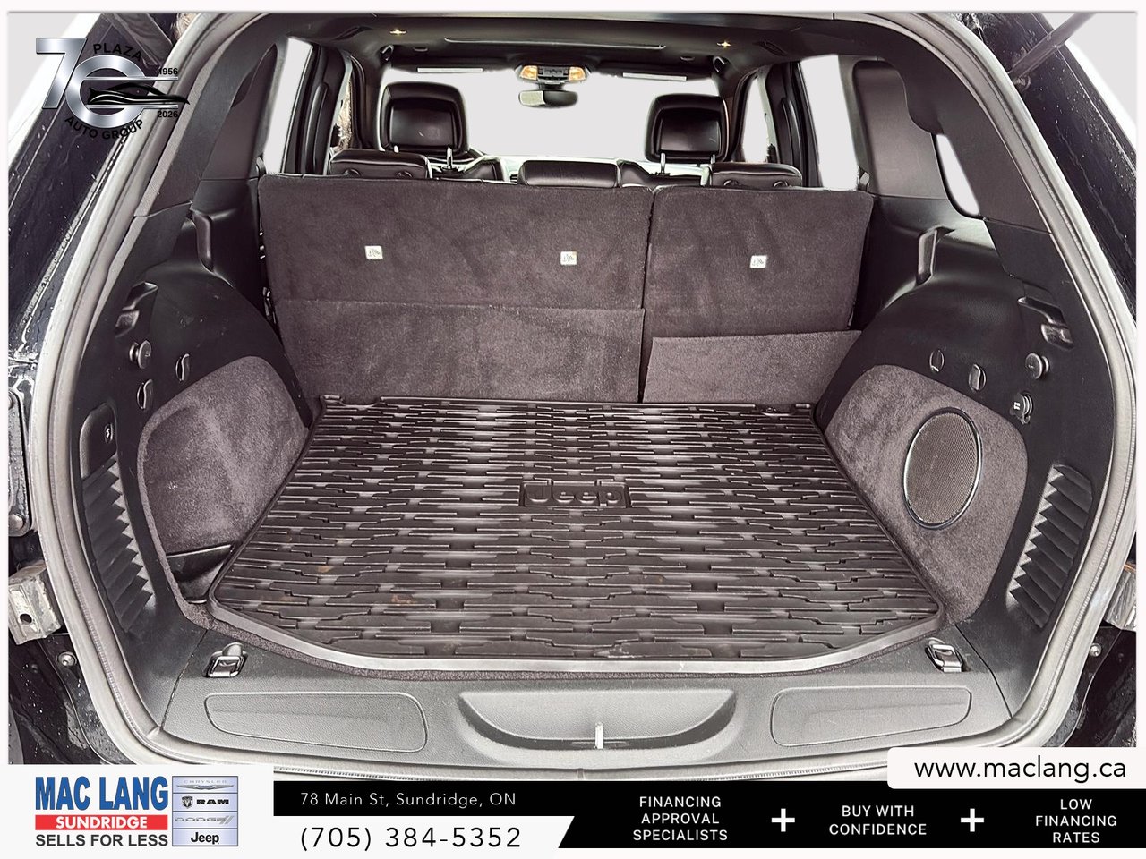 2018 Jeep Grand Cherokee Altitude IV-9