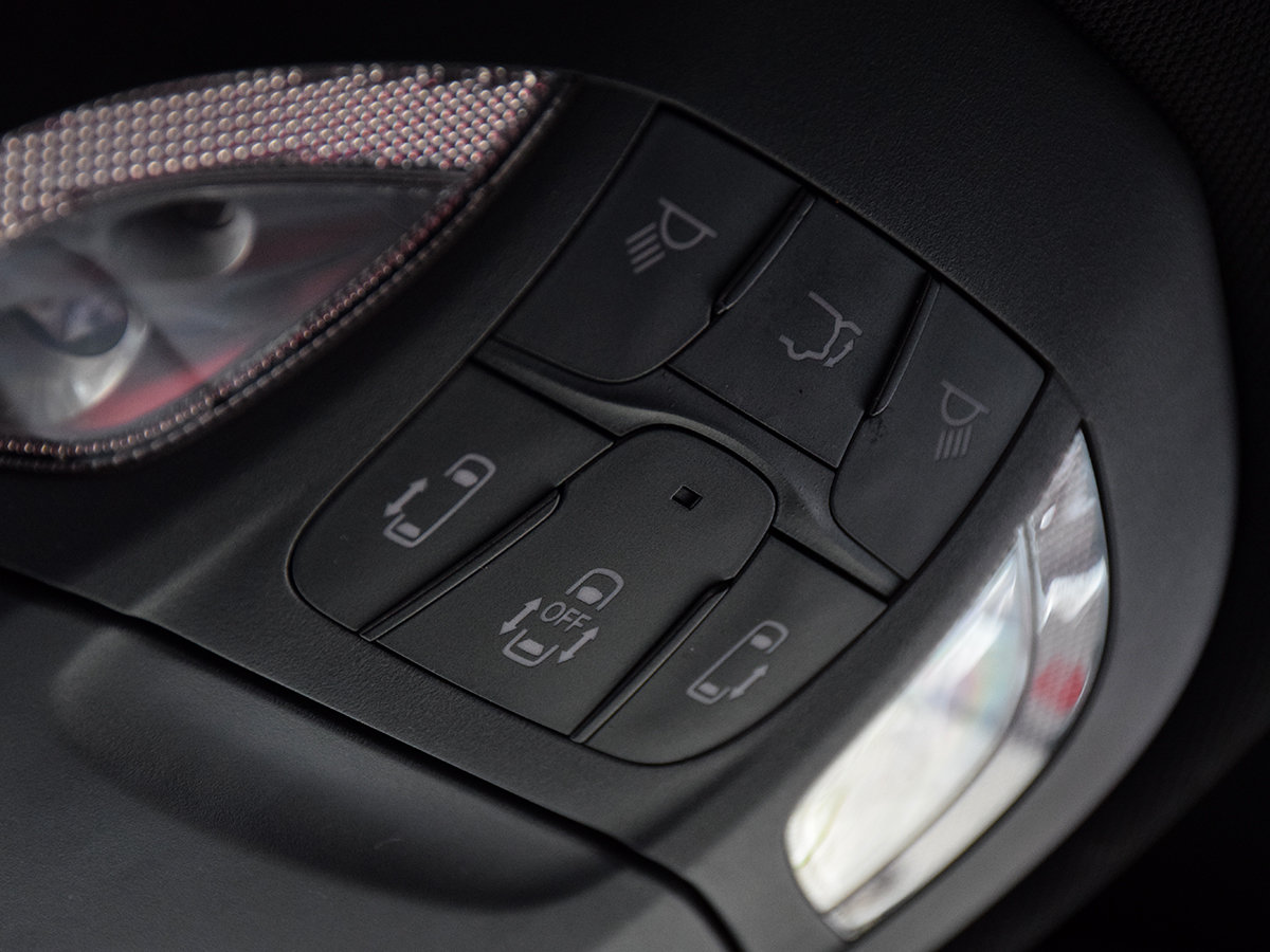 2025 Chrysler GRAND CARAVAN SXT-25