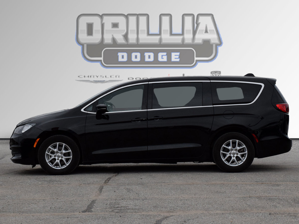 2025 Chrysler GRAND CARAVAN SXT-2