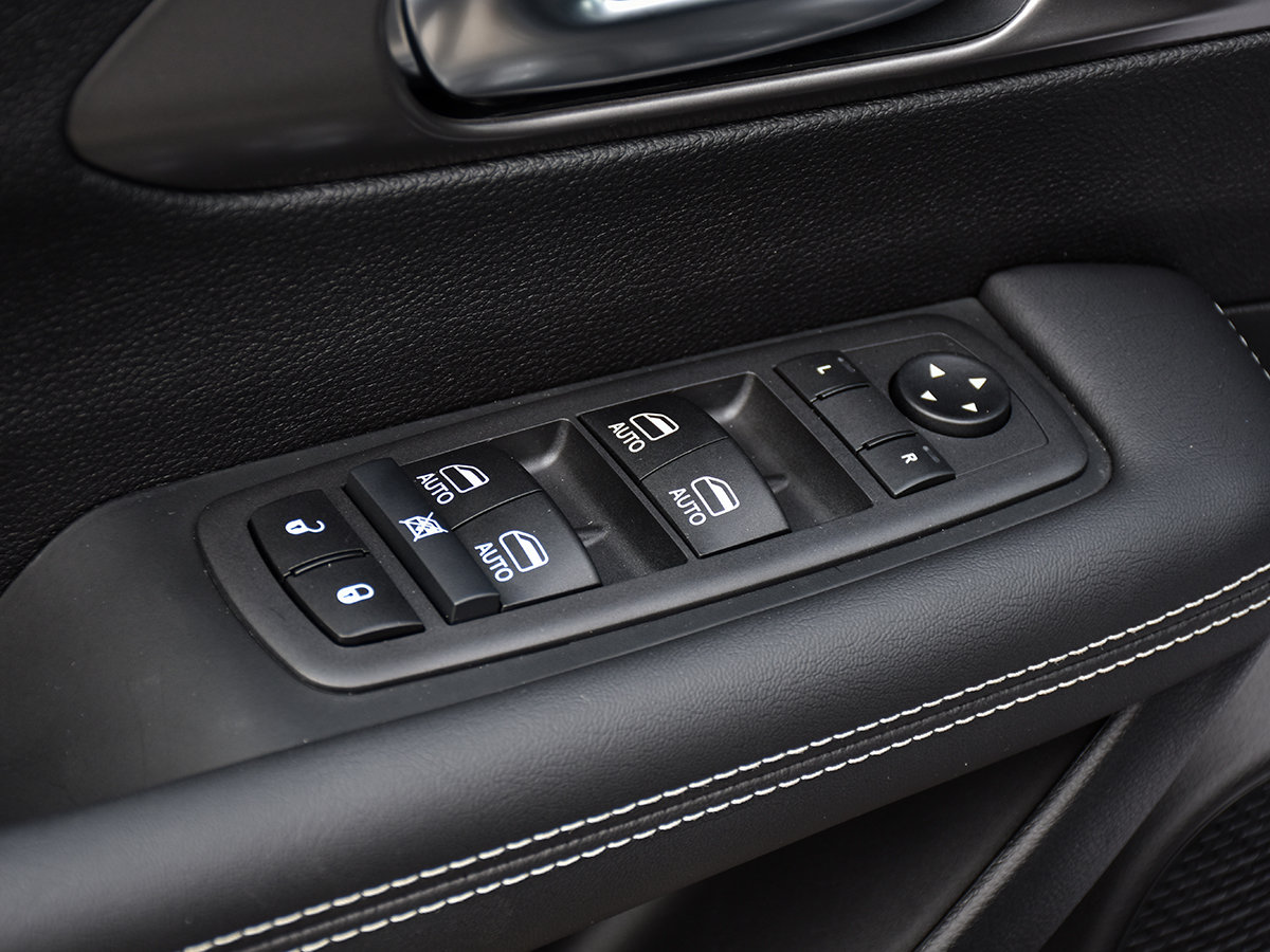 2026 Chrysler Grand Caravan SXT-11