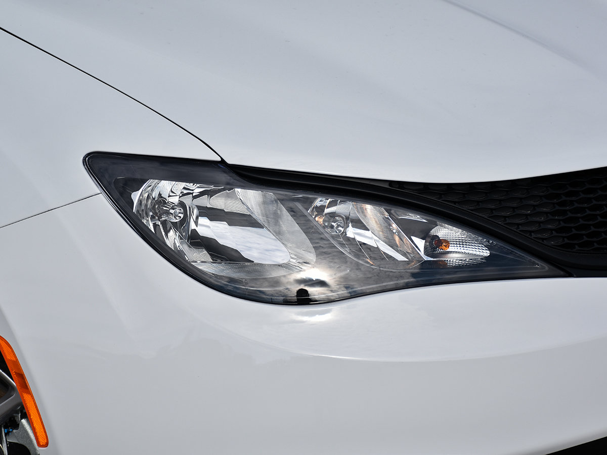 2026 Chrysler Grand Caravan SXT-6