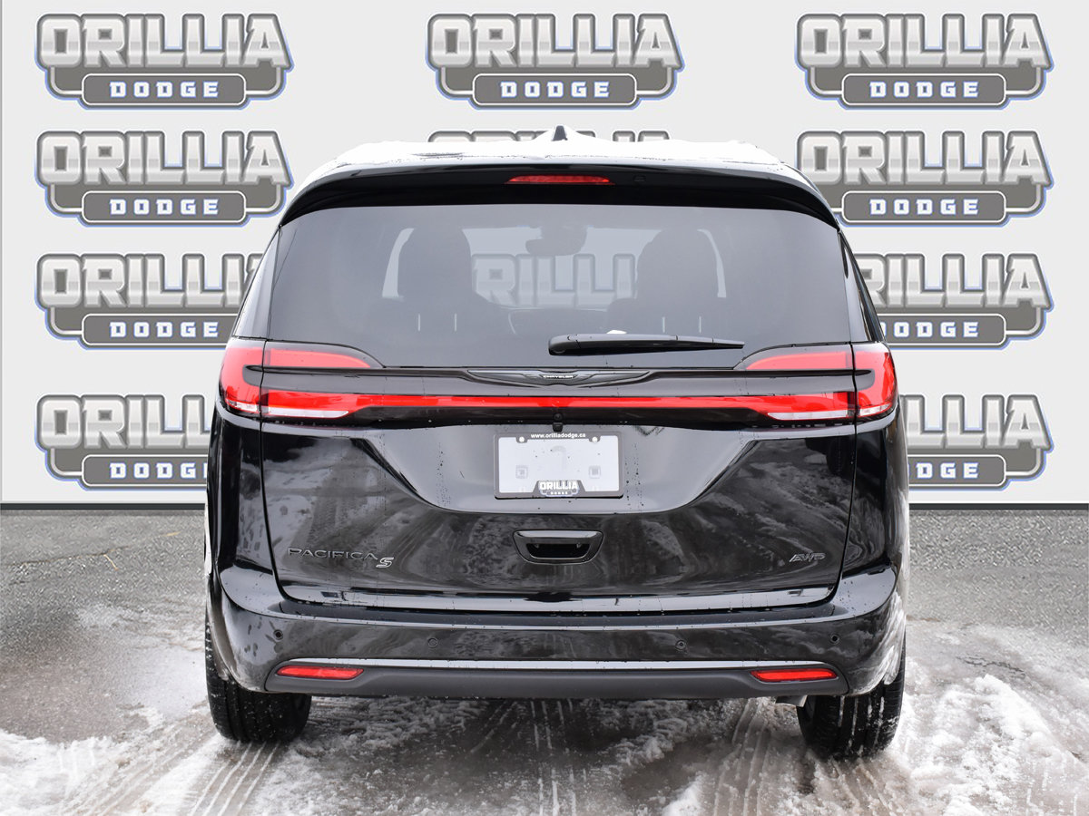 2026 Chrysler Pacifica SELECT AWD-4