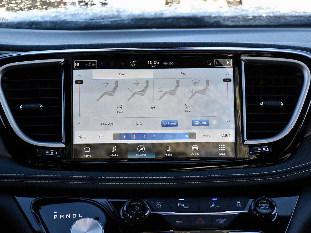 2026 Chrysler Pacifica SELECT AWD-17