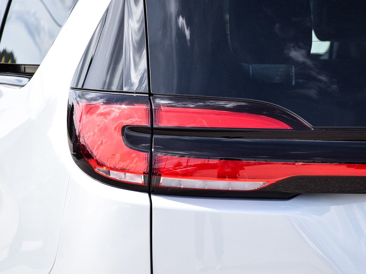 2026 Chrysler Pacifica SELECT AWD-5