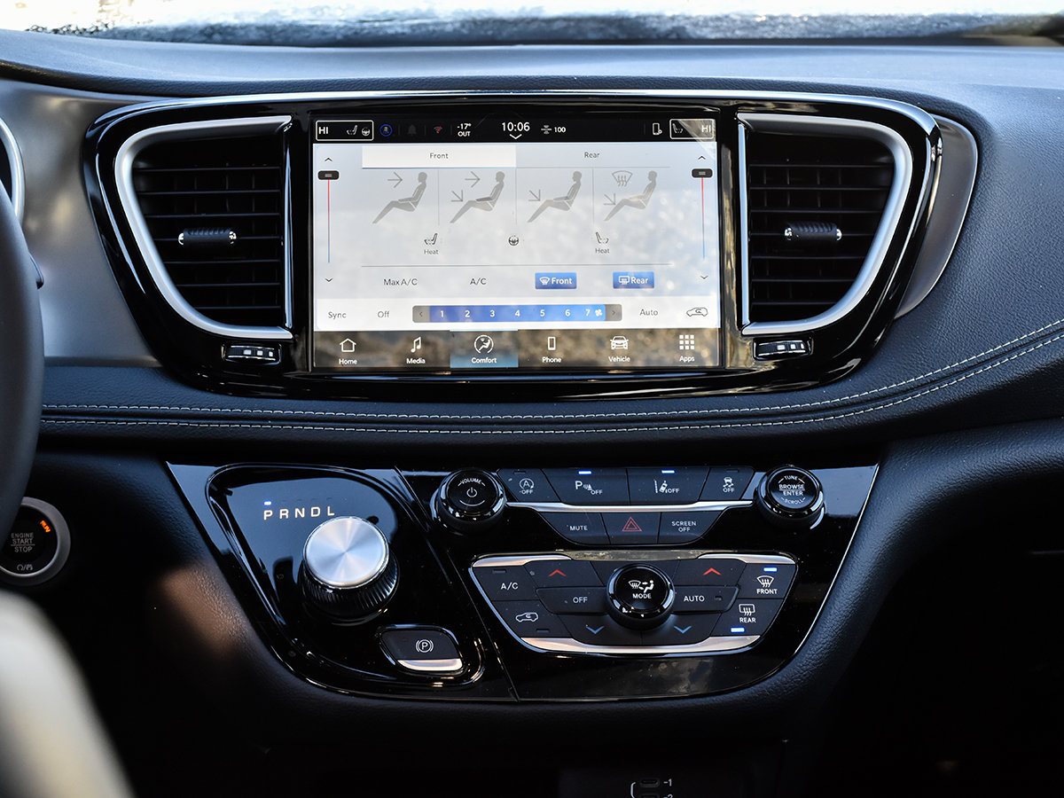 2026 Chrysler Pacifica SELECT AWD-16