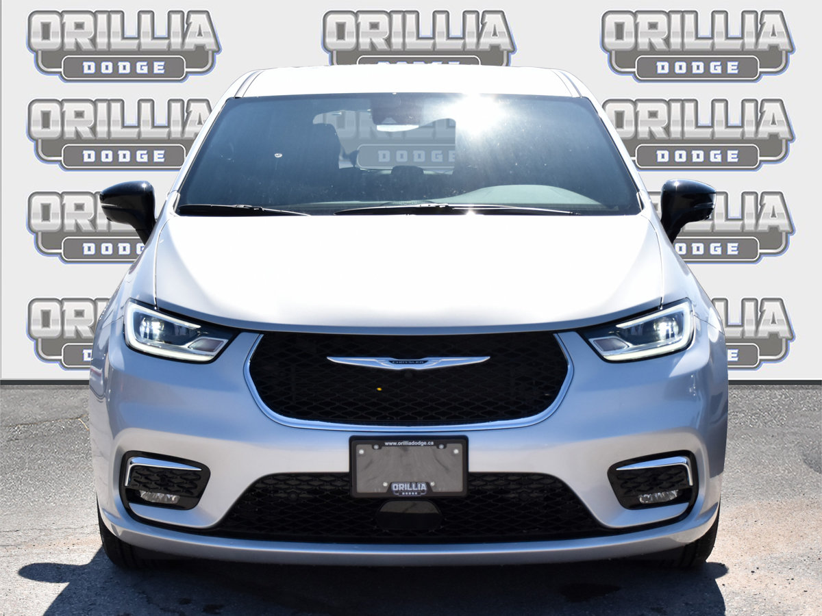 2026 Chrysler Pacifica SELECT-1