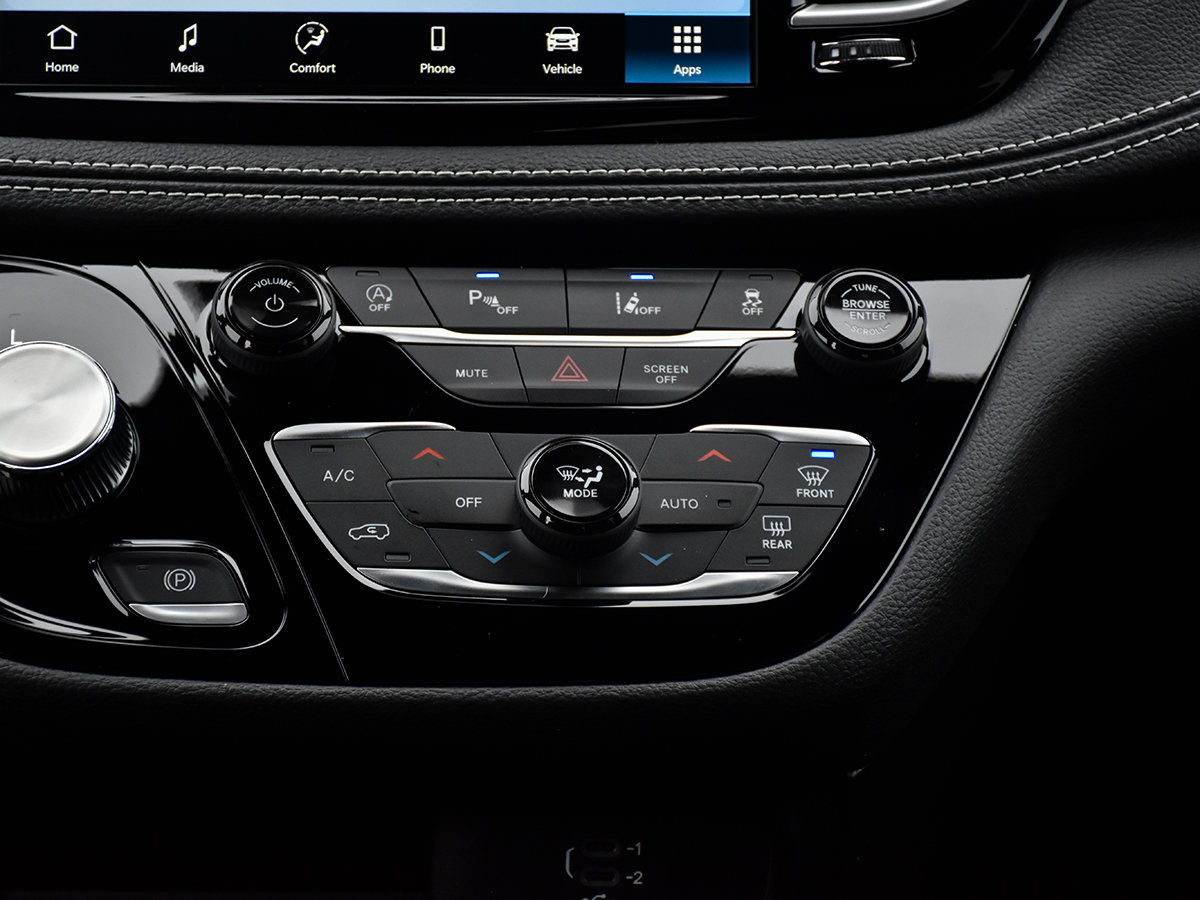 2026 Chrysler Pacifica SELECT-19