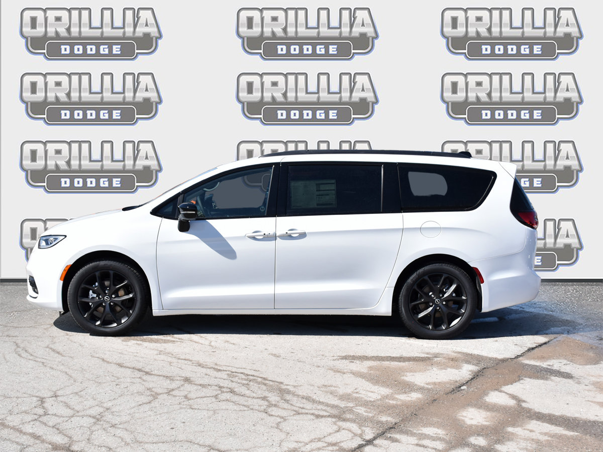 2026 Chrysler Pacifica SELECT-2