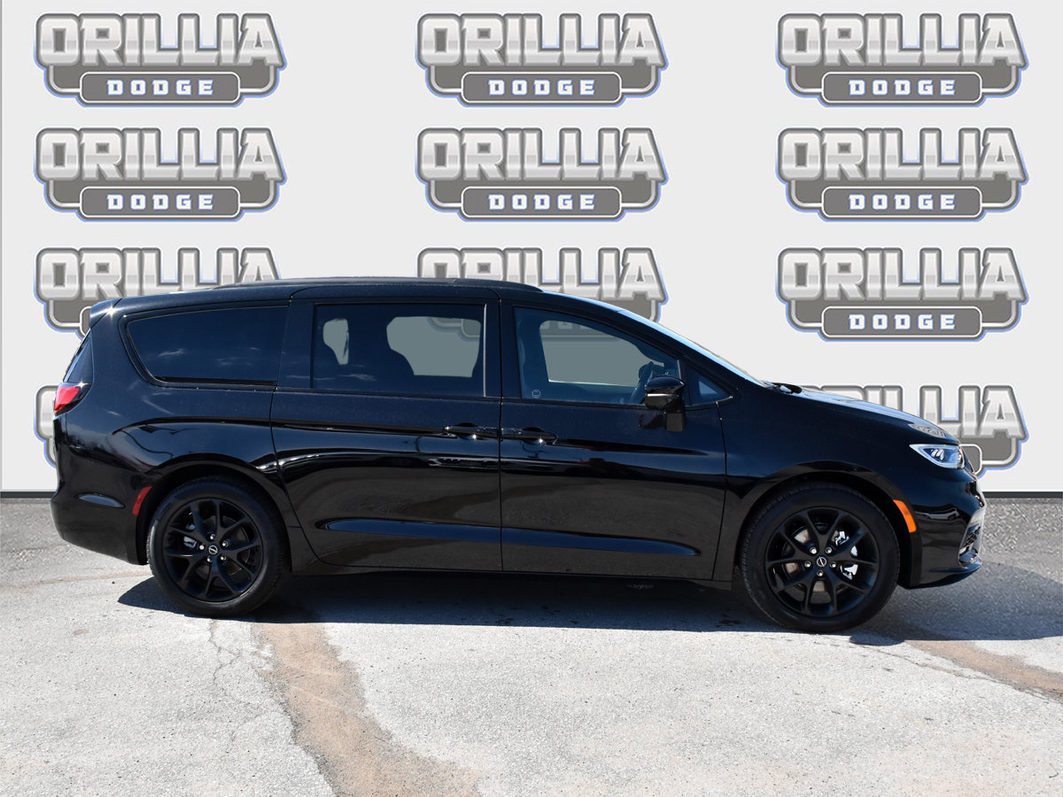 2026 Chrysler Pacifica SELECT-2
