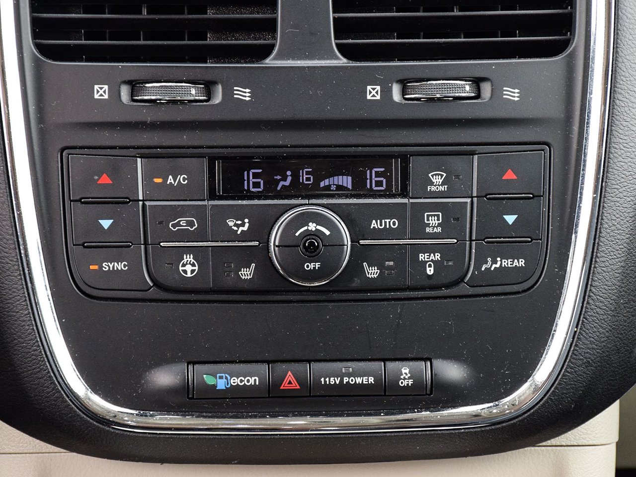 2019 Dodge Grand Caravan Crew Plus-20