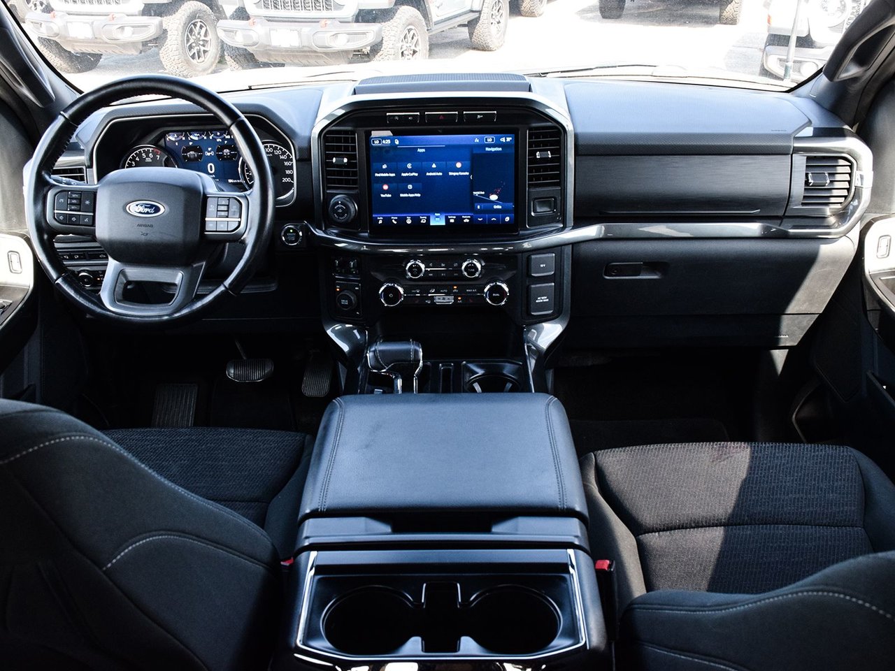 2022 Ford F-150 XLT-13
