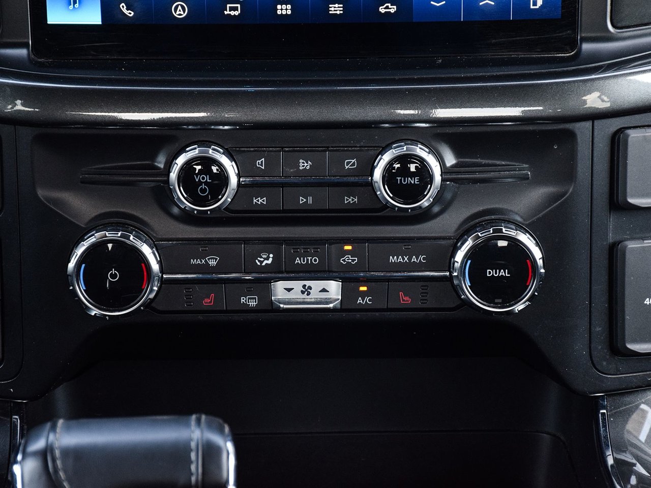 2022 Ford F-150 XLT-19