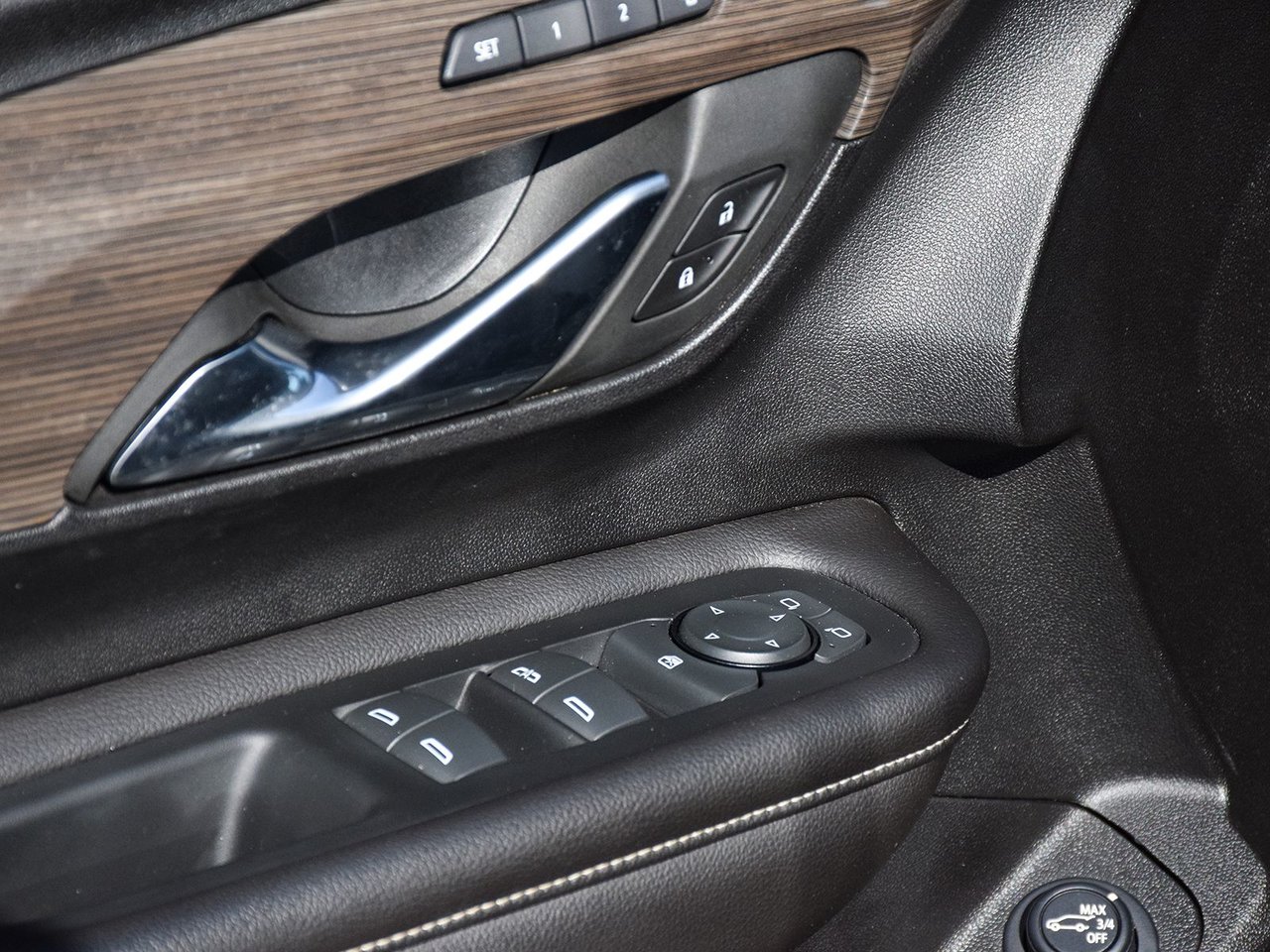 2024 GMC Terrain Denali-8