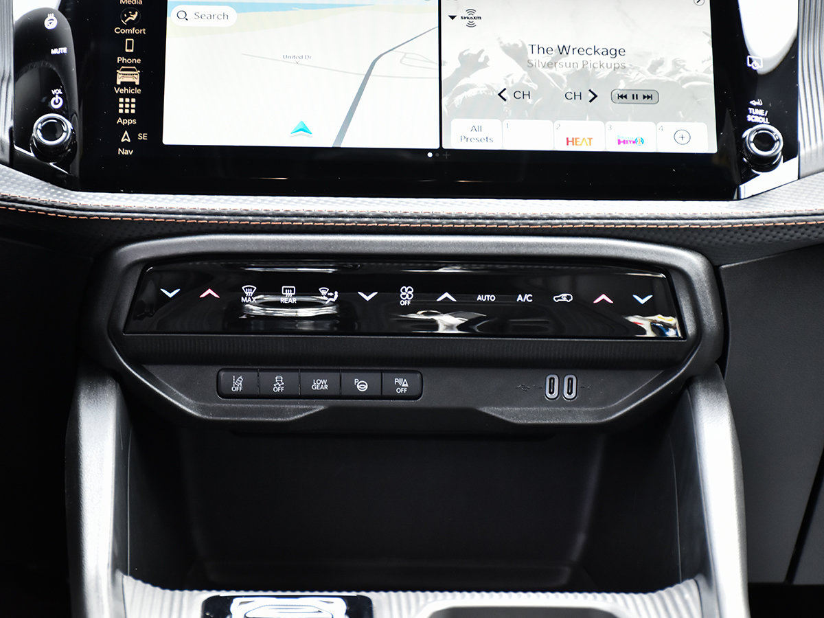 2026 Jeep CHEROKEE OVERLAND-18