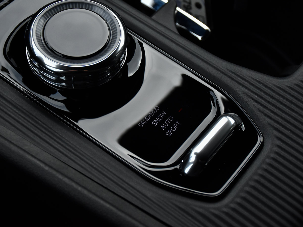 2026 Jeep Cherokee LIMITED-24