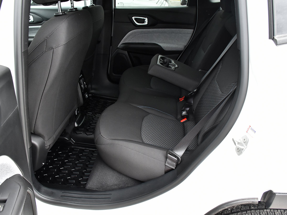 2025 Jeep Compass SPORT-10