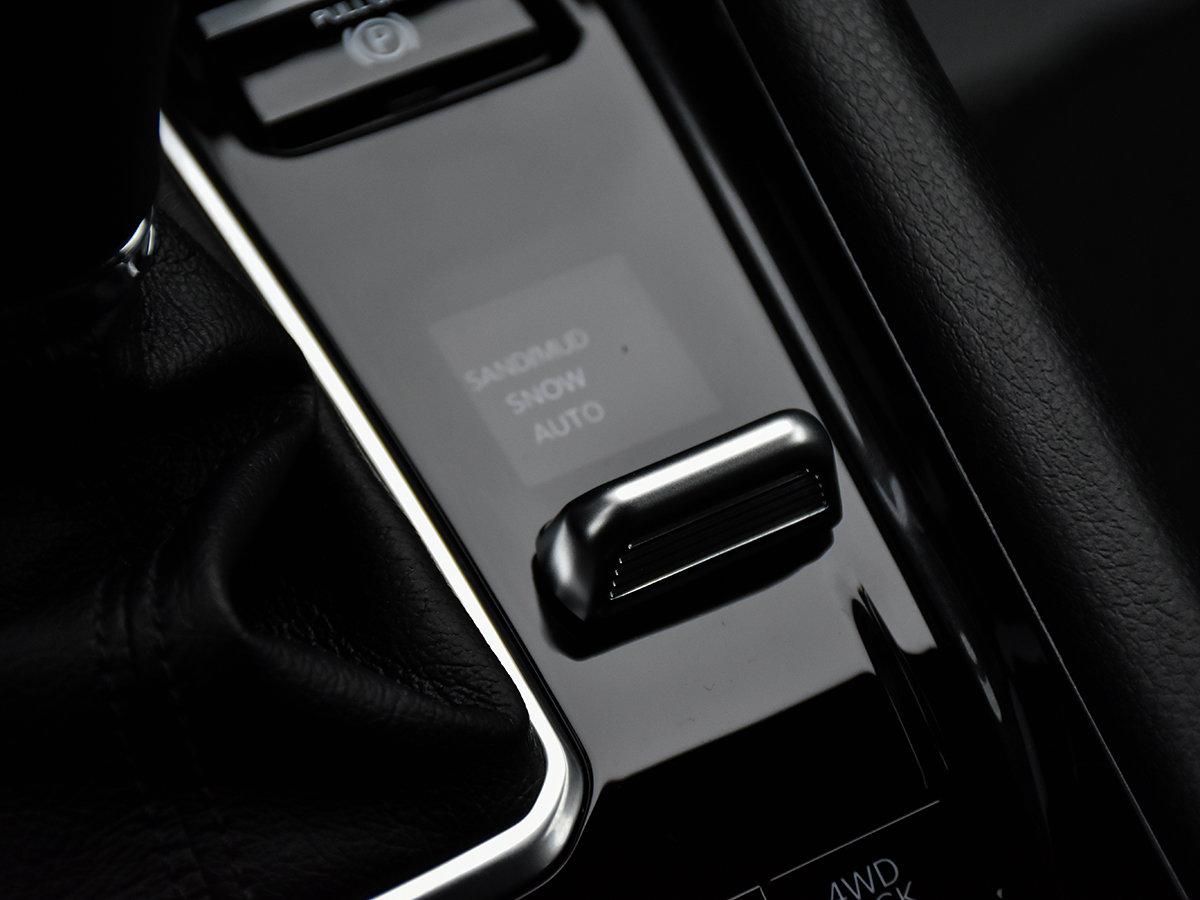 2025 Jeep Compass SPORT-18