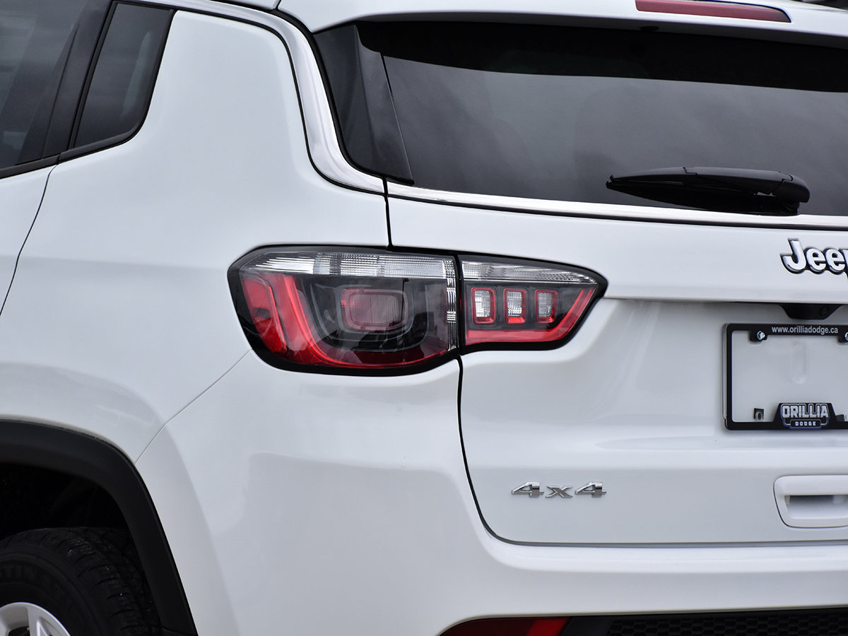 2025 Jeep Compass SPORT-6