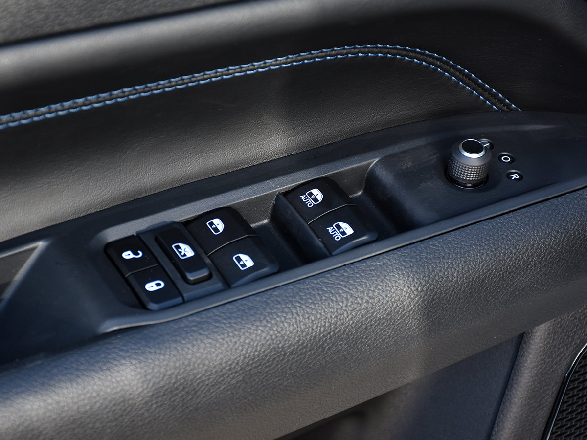 2026 Jeep COMPASS NORTH-11