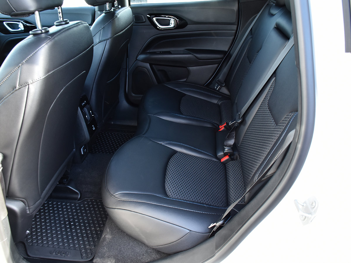 2026 Jeep COMPASS NORTH-13