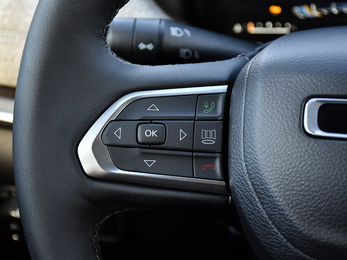 2026 Jeep Compass NORTH-19