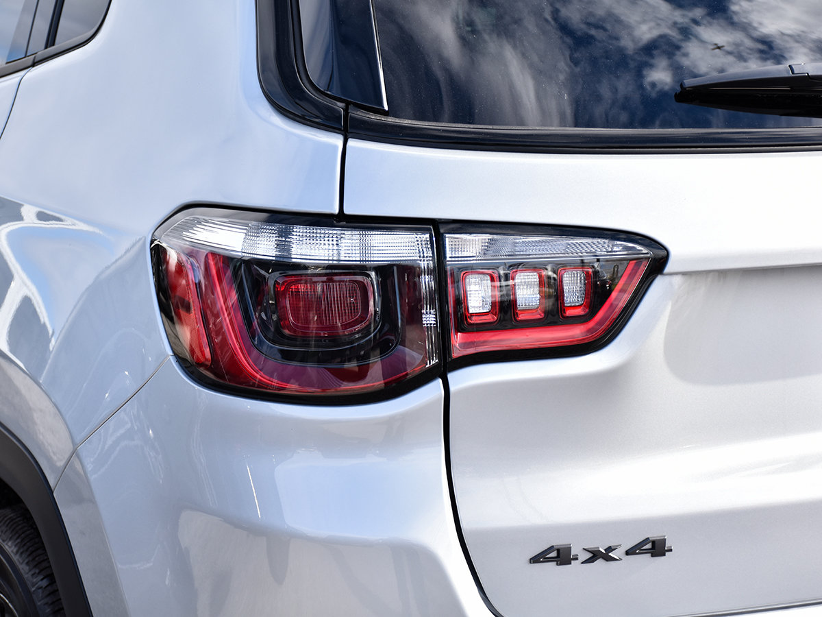 2026 Jeep Compass NORTH-8