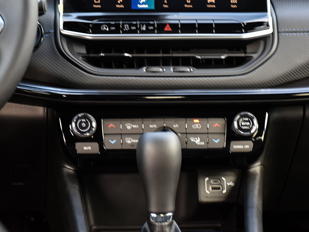 2026 Jeep Compass NORTH-18