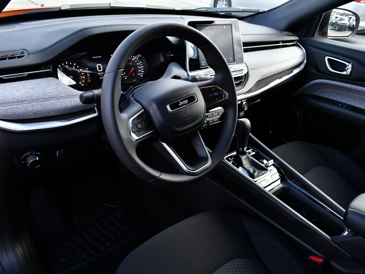 2026 Jeep Compass SPORT-9