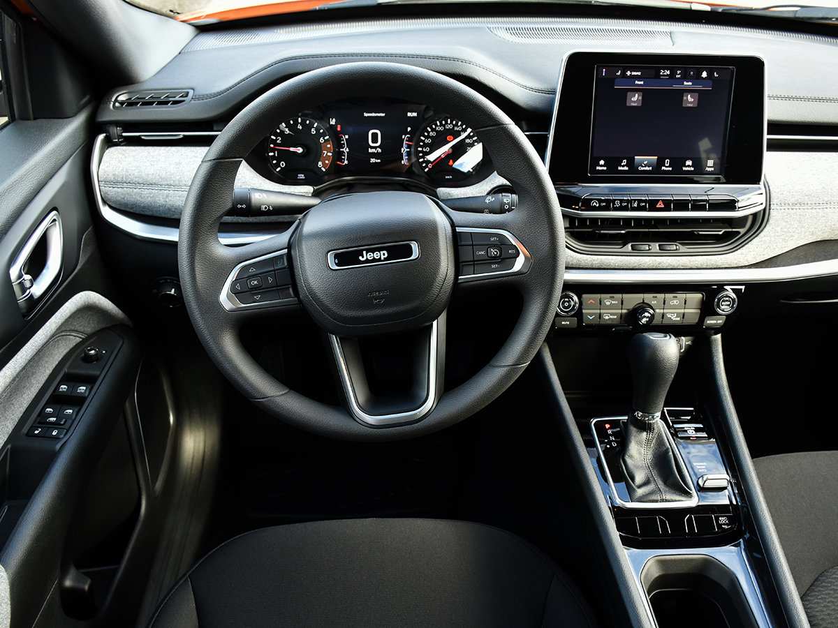 2026 Jeep Compass SPORT-13