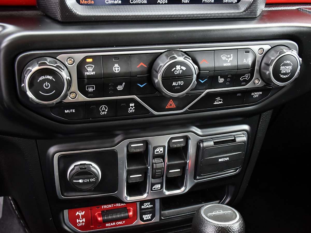 2020 Jeep GLADIATOR RUBICON-19