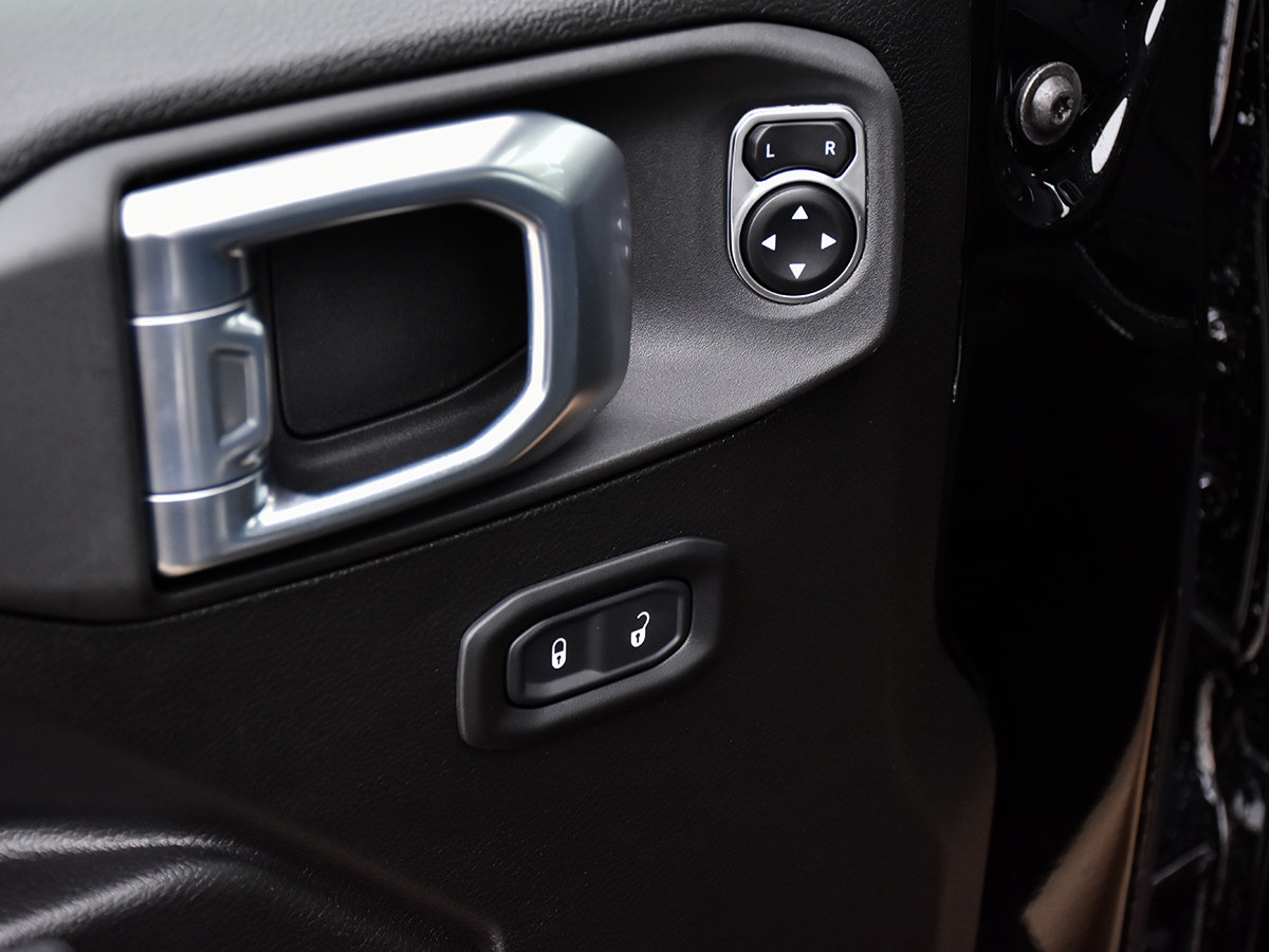 2026 Jeep Gladiator MOJAVE-10