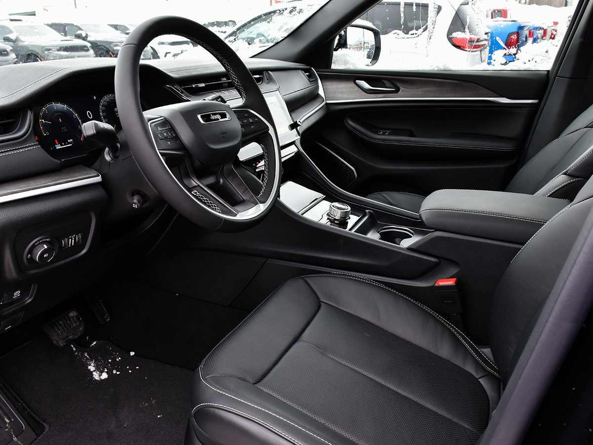 2026 Jeep Grand Cherokee LIMITED RESERVE-7