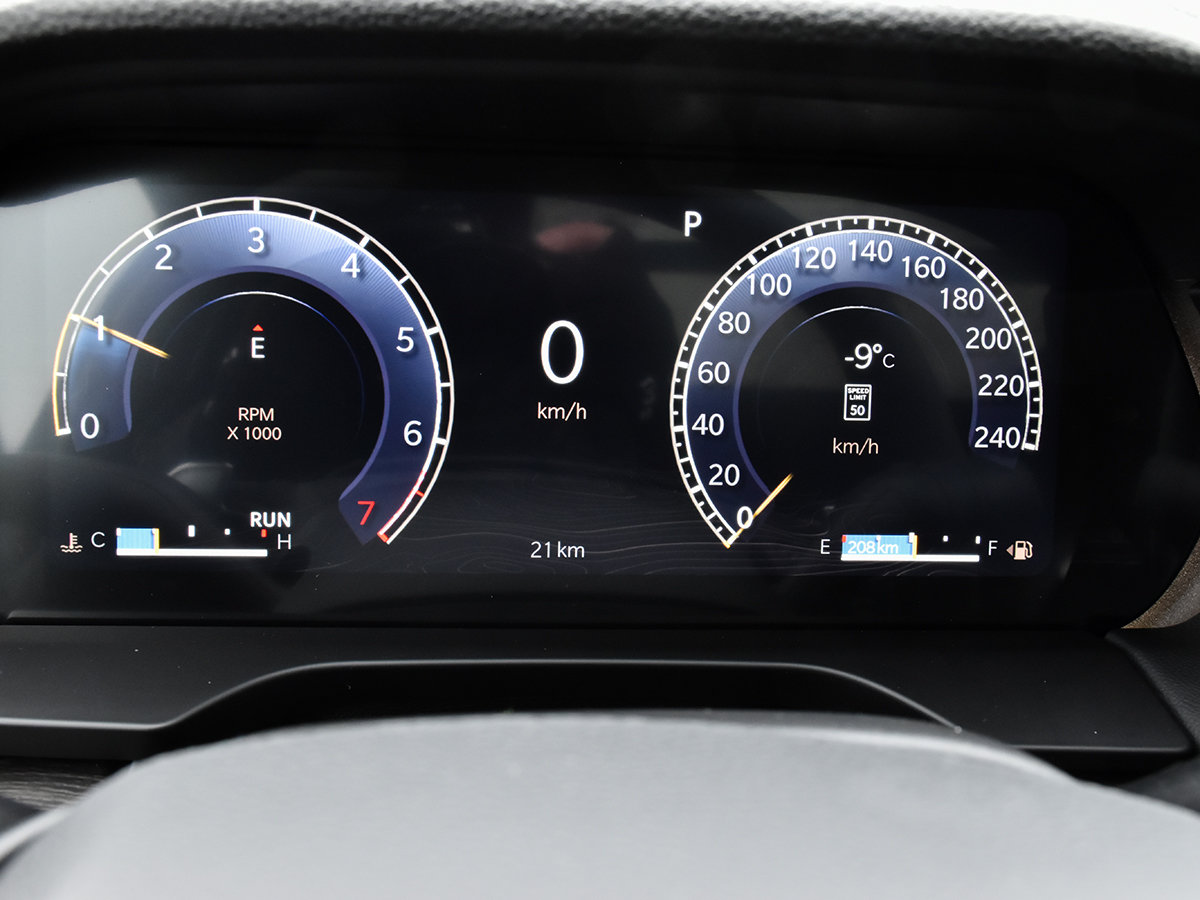 2026 Jeep Grand Cherokee LIMITED RESERVE-18