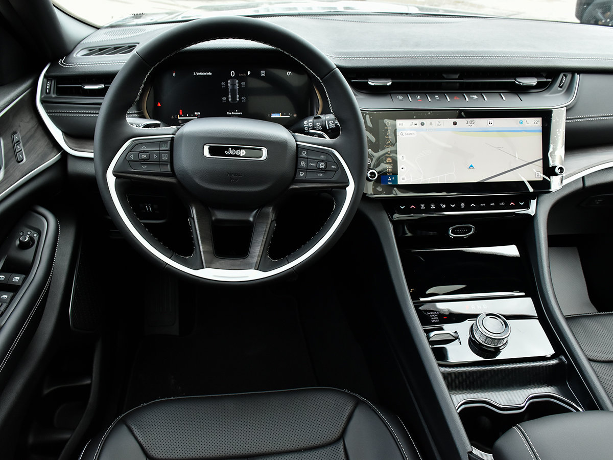 2026 Jeep Grand Cherokee LIMITED-15