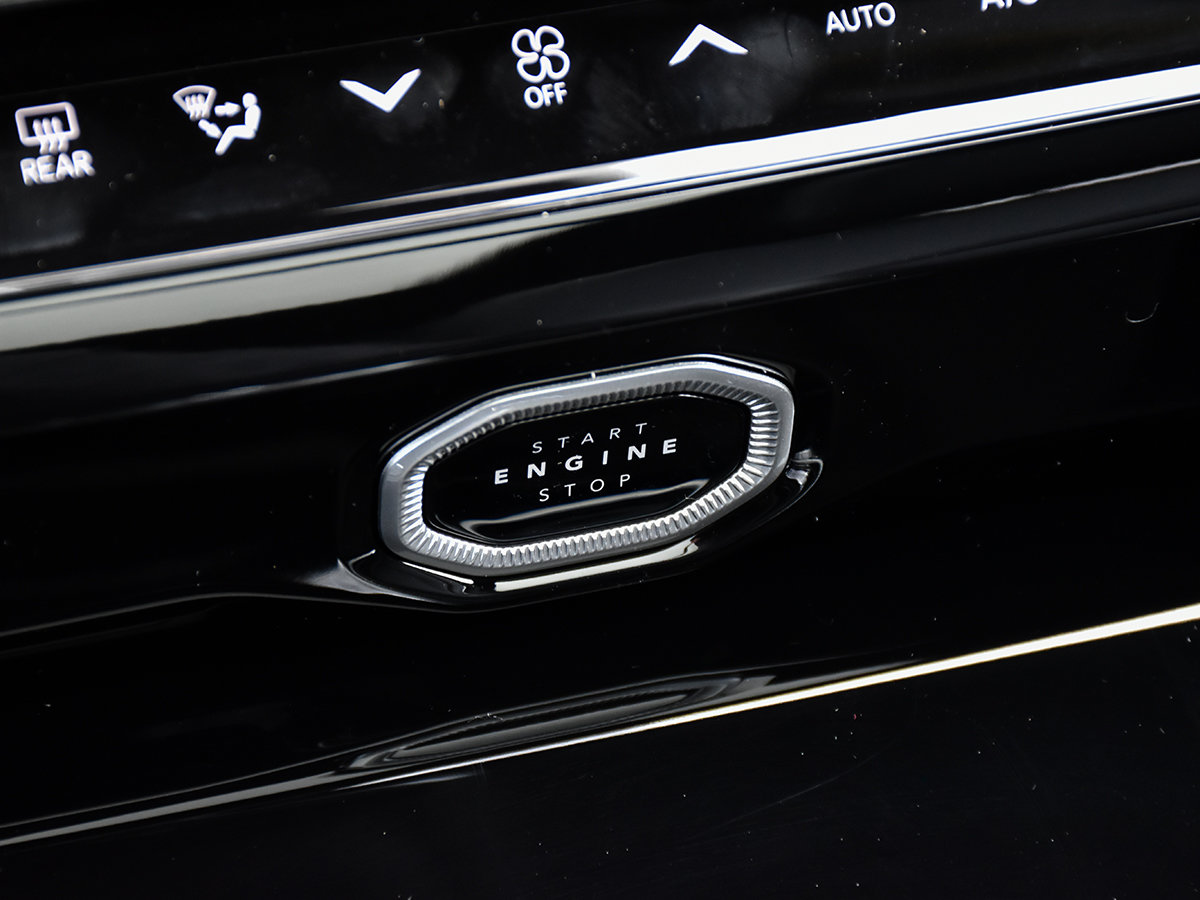 2026 Jeep Grand Cherokee LIMITED-25
