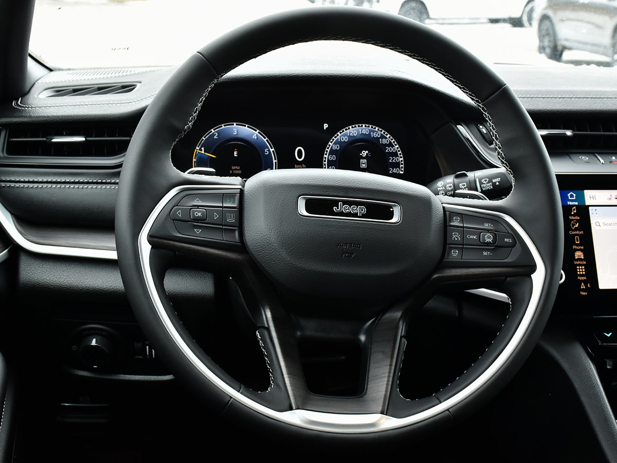 2026 Jeep Grand Cherokee ALTITUDE-15