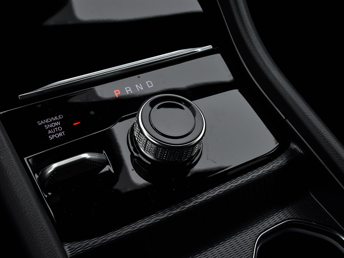 2026 Jeep Grand Cherokee ALTITUDE-19