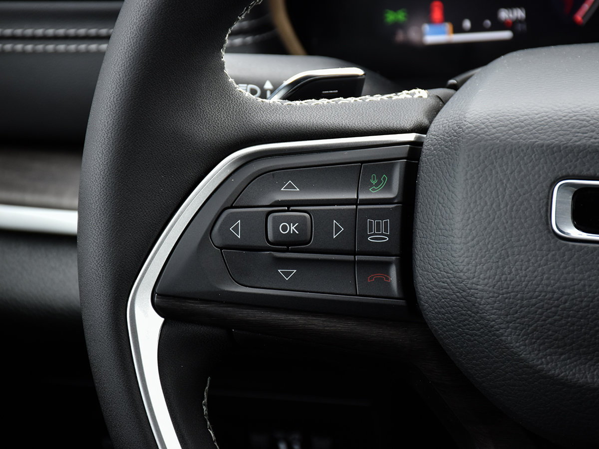 2026 Jeep Grand Cherokee ALTITUDE-18